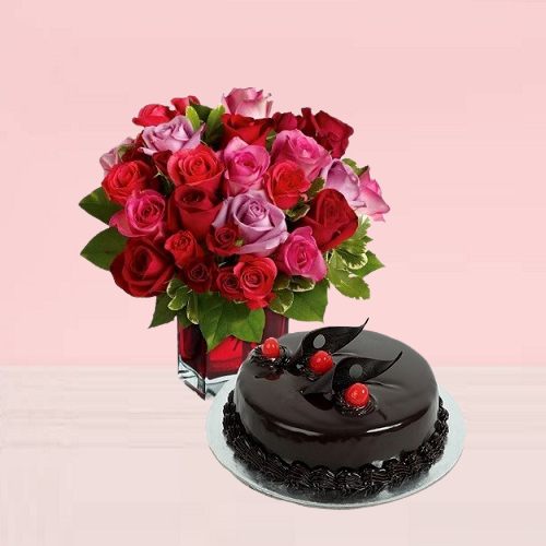 By Online love off Rose Bouquet and Chocolate Cake